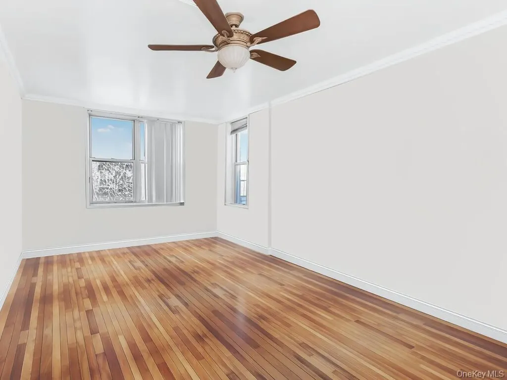 1475 Thieriot Avenue Bronx NY 10460