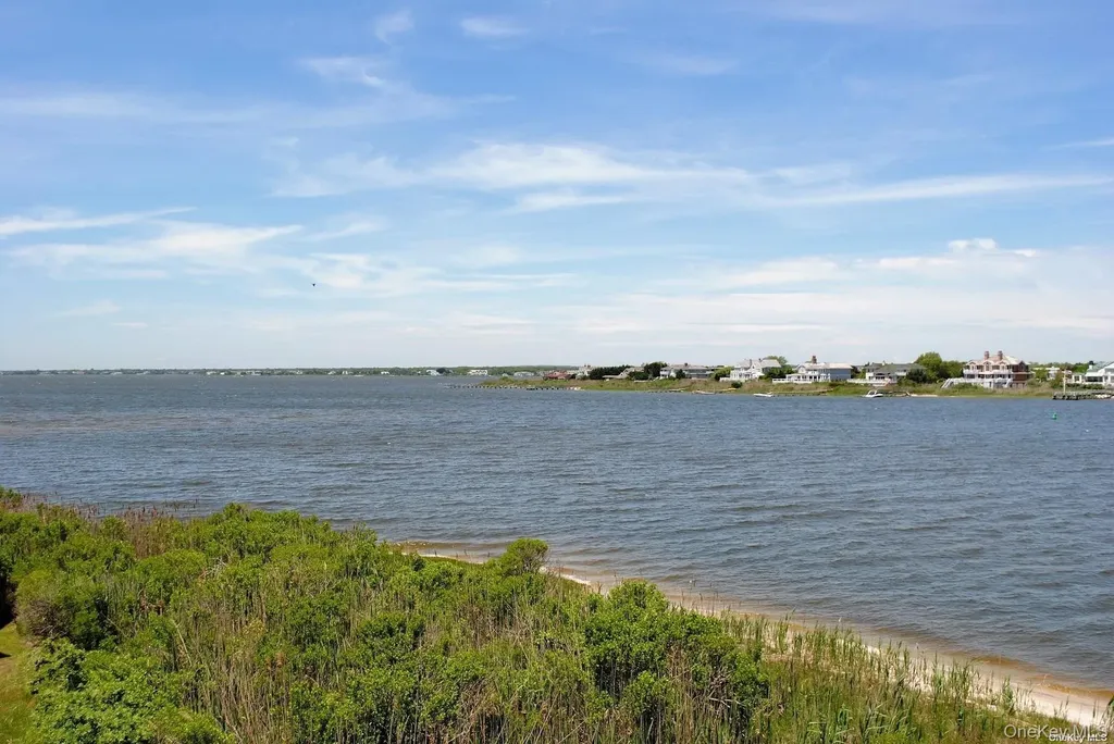 250 Dune Road Westhampton Beach NY 11978