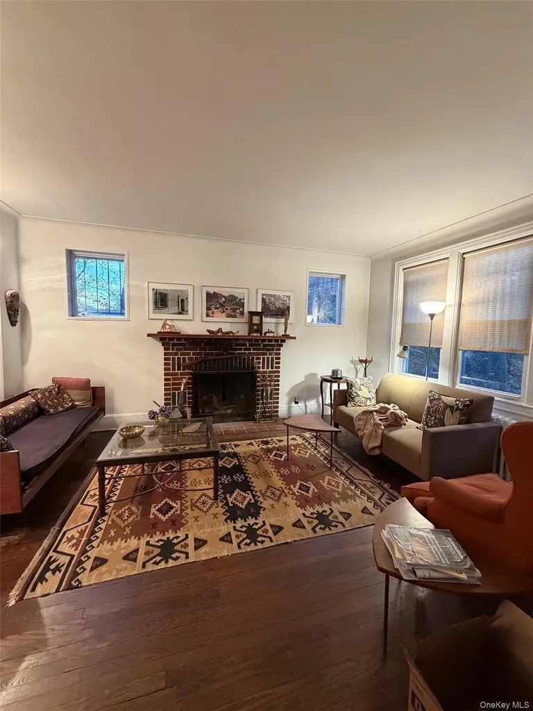6004 Netherland Avenue Bronx NY 10471