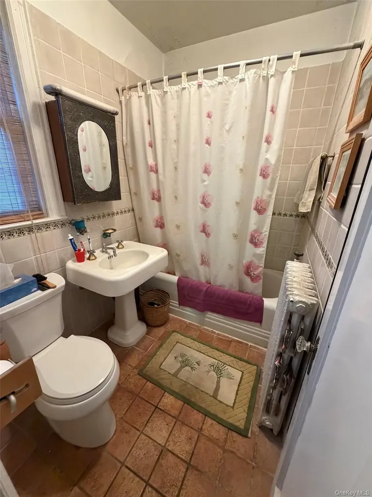 6004 Netherland Avenue Bronx NY 10471