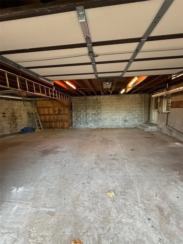 6004 Netherland Avenue Bronx NY 10471