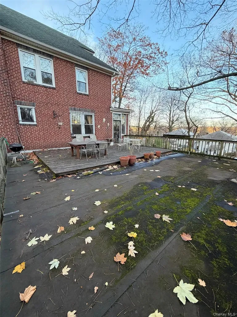 6004 Netherland Avenue Bronx NY 10471