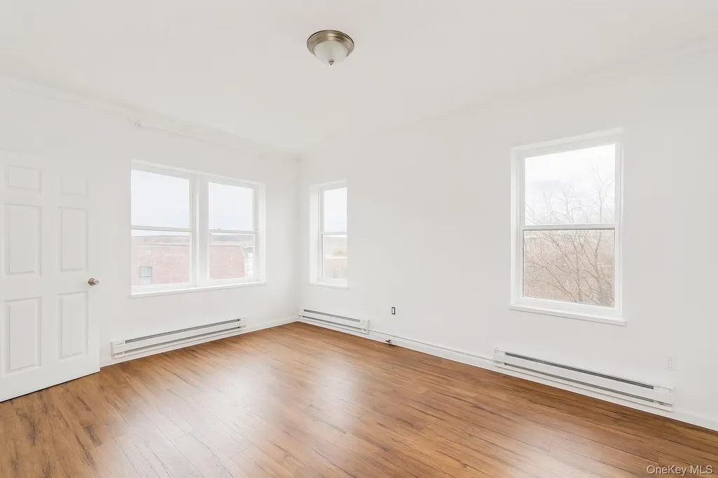 422 Broadway Monticello NY 12701