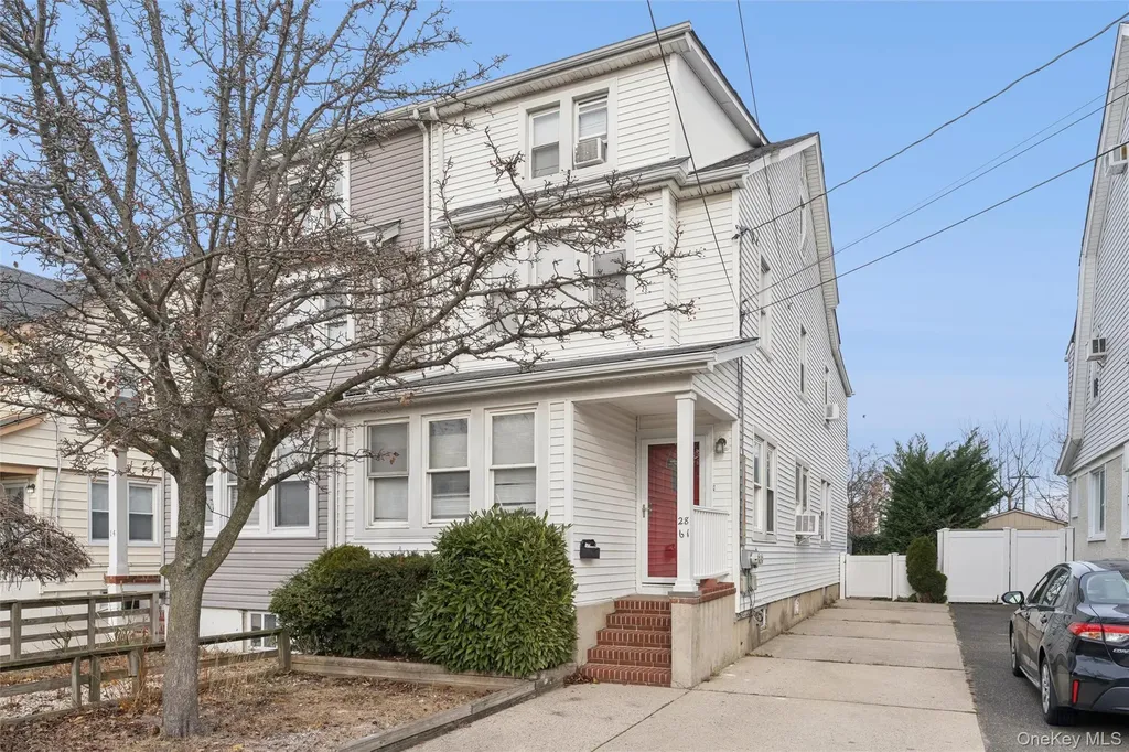 2861 Tilrose Avenue Oceanside NY 11572