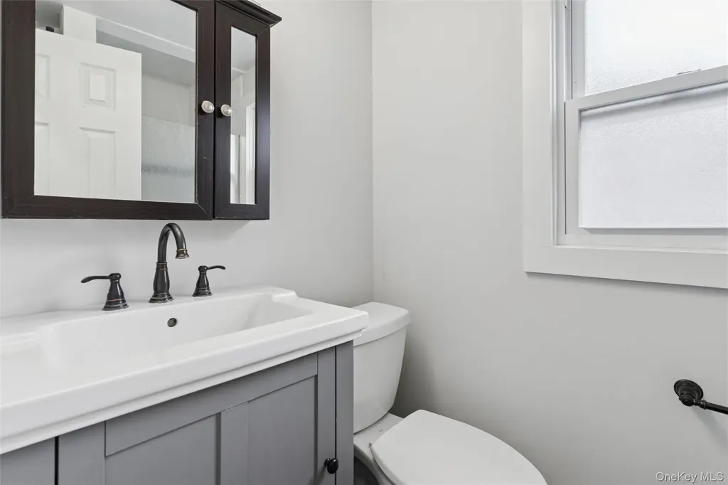 2861 Tilrose Avenue Oceanside NY 11572