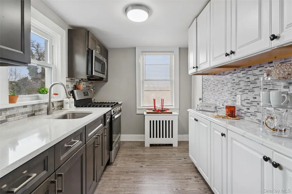 2861 Tilrose Avenue Oceanside NY 11572