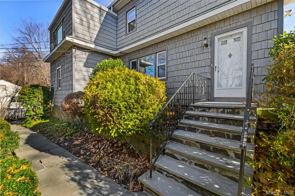 45 Pamela Lane Valhalla NY 10595