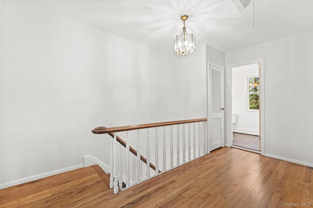 45 Pamela Lane Valhalla NY 10595