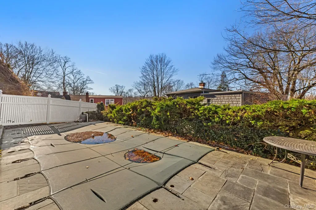 45 Pamela Lane Valhalla NY 10595