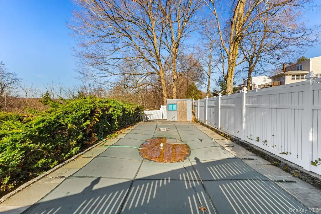 45 Pamela Lane Valhalla NY 10595