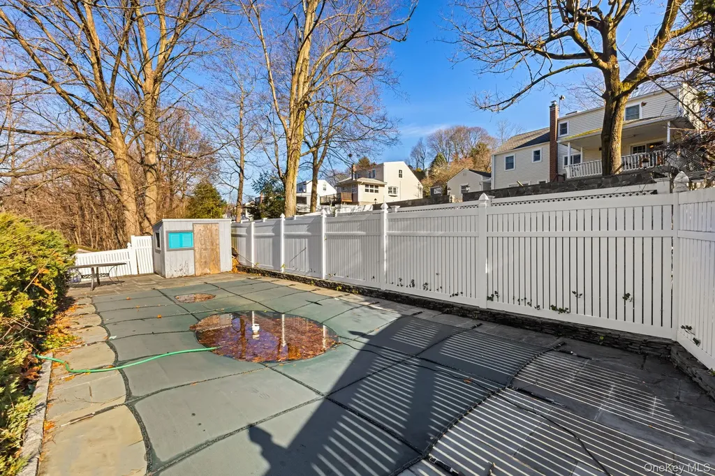 45 Pamela Lane Valhalla NY 10595