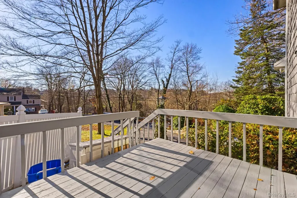 45 Pamela Lane Valhalla NY 10595