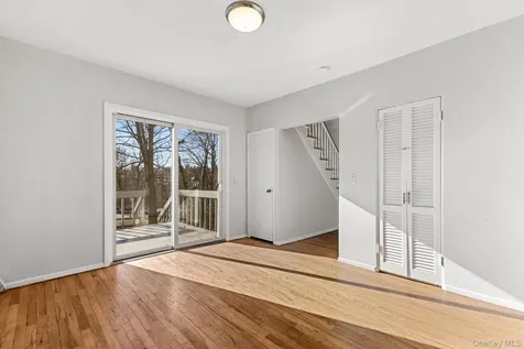 45 Pamela Lane Valhalla NY 10595