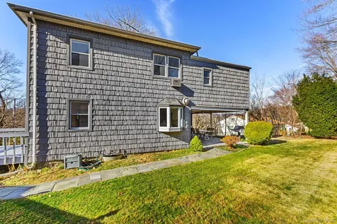 45 Pamela Lane Valhalla NY 10595