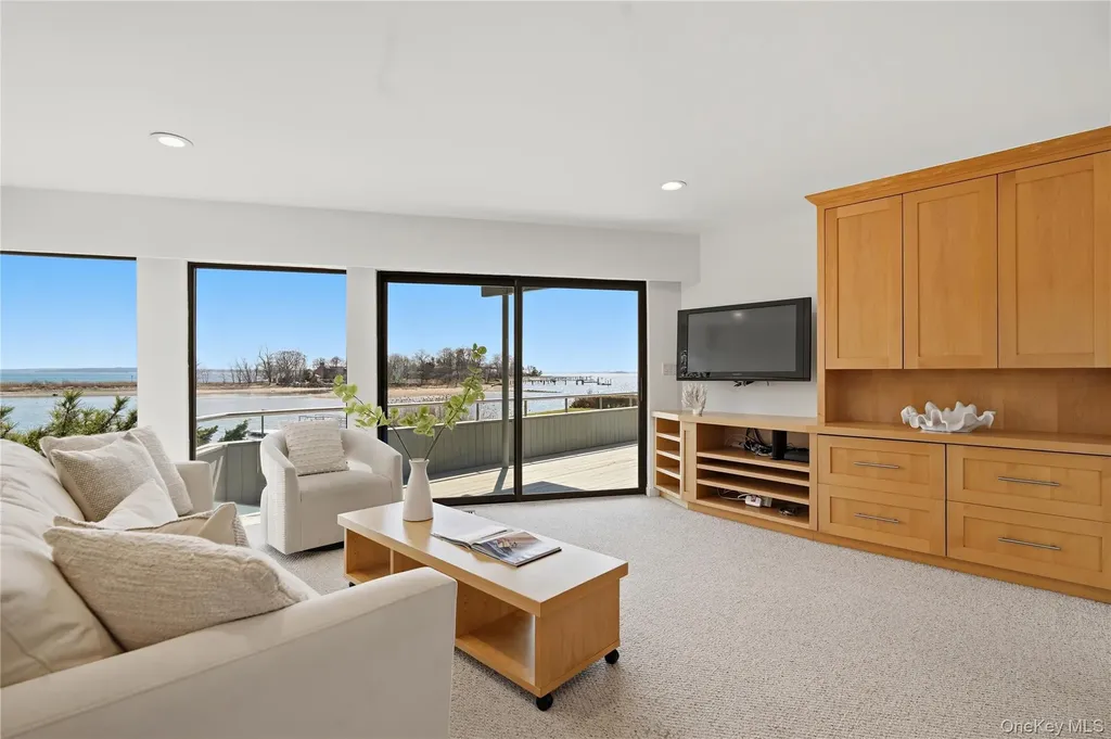1180 Greacen Point Road Mamaroneck NY 10543
