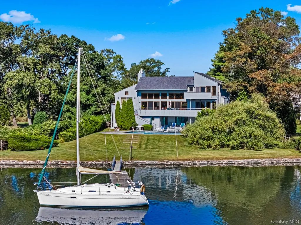 1180 Greacen Point Road Mamaroneck NY 10543