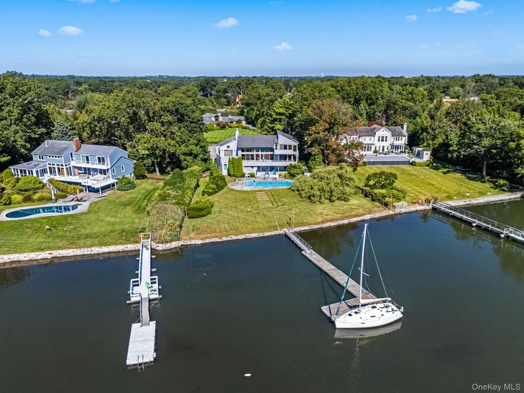 1180 Greacen Point Road Mamaroneck NY 10543