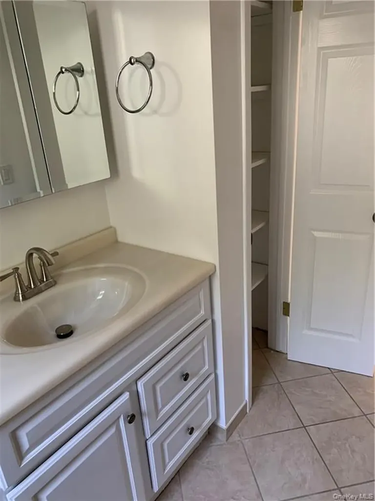 5 Ridge Road Dobbs Ferry NY 10522