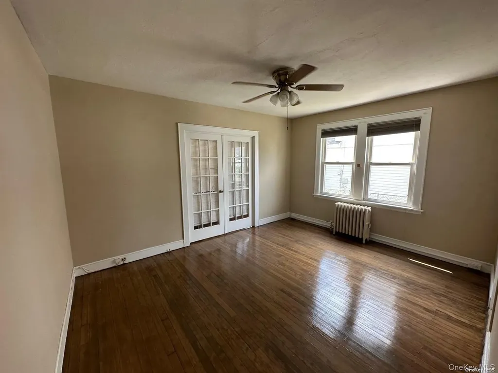 93 Lehigh Street Williston Park NY 11596