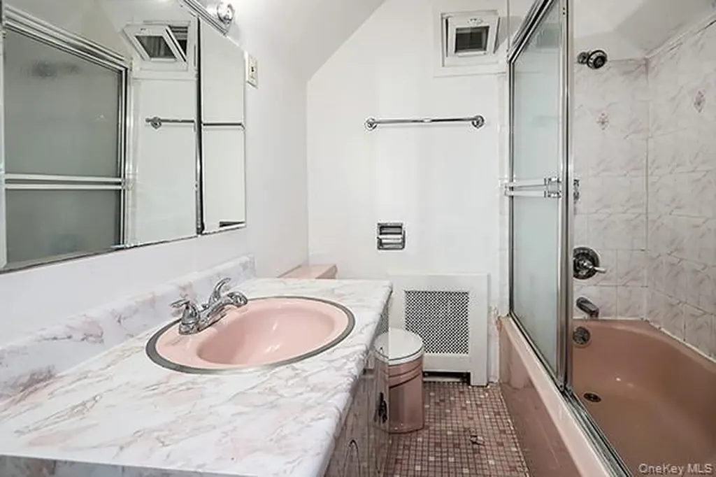 665 Foch Boulevard Williston Park NY 11596