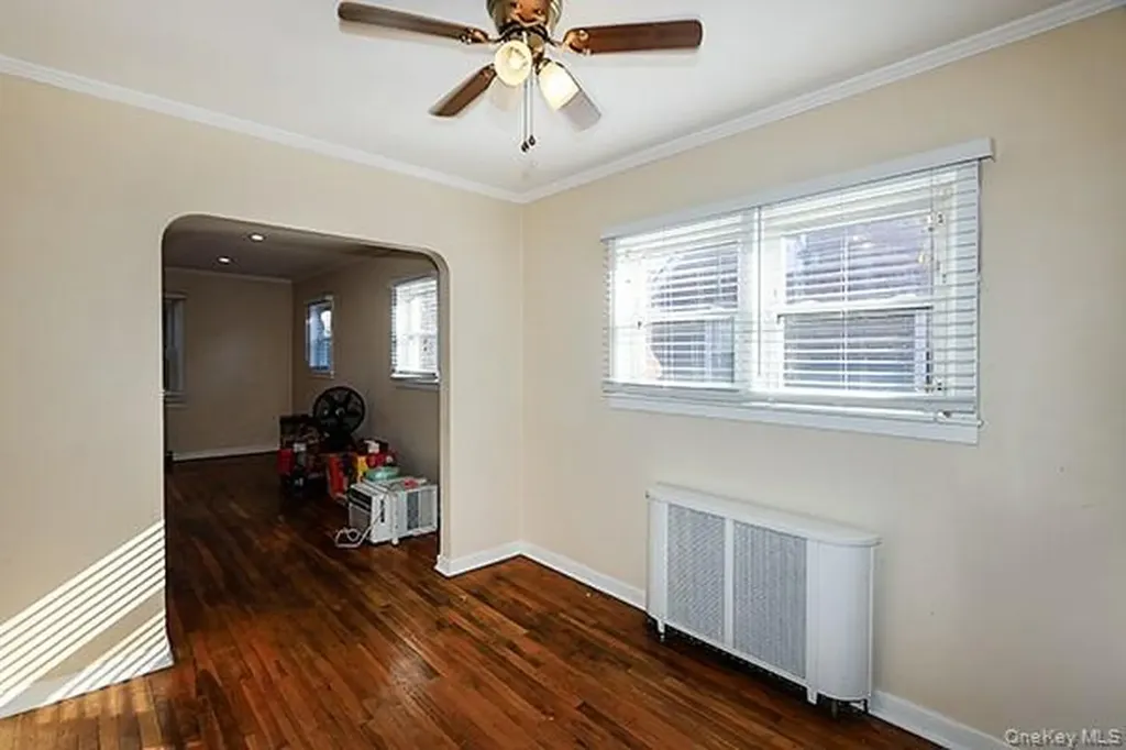 665 Foch Boulevard Williston Park NY 11596
