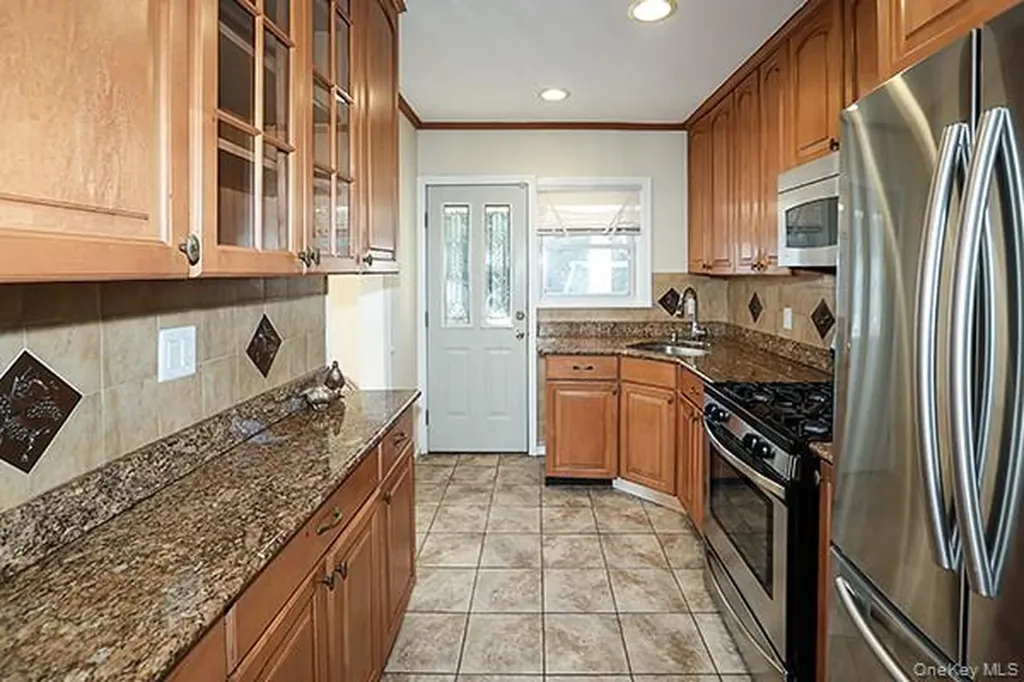 665 Foch Boulevard Williston Park NY 11596