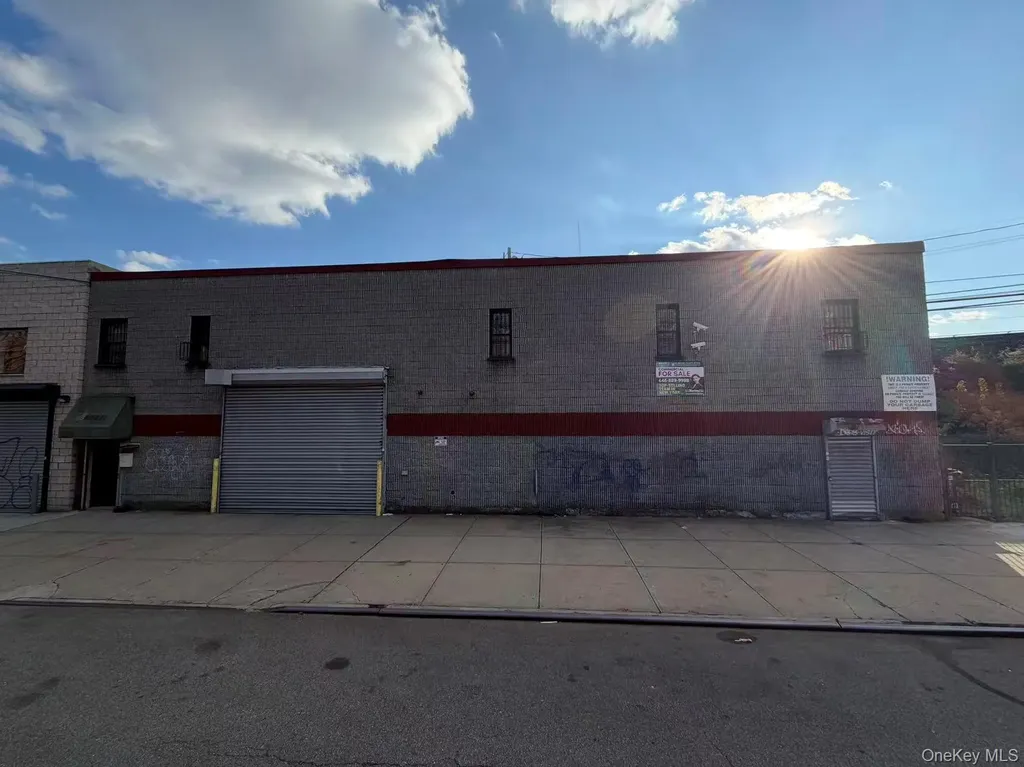 70-42 48th Avenue Woodside NY 11377