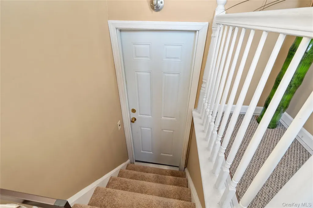 60 Mercury Avenue East Patchogue NY 11772