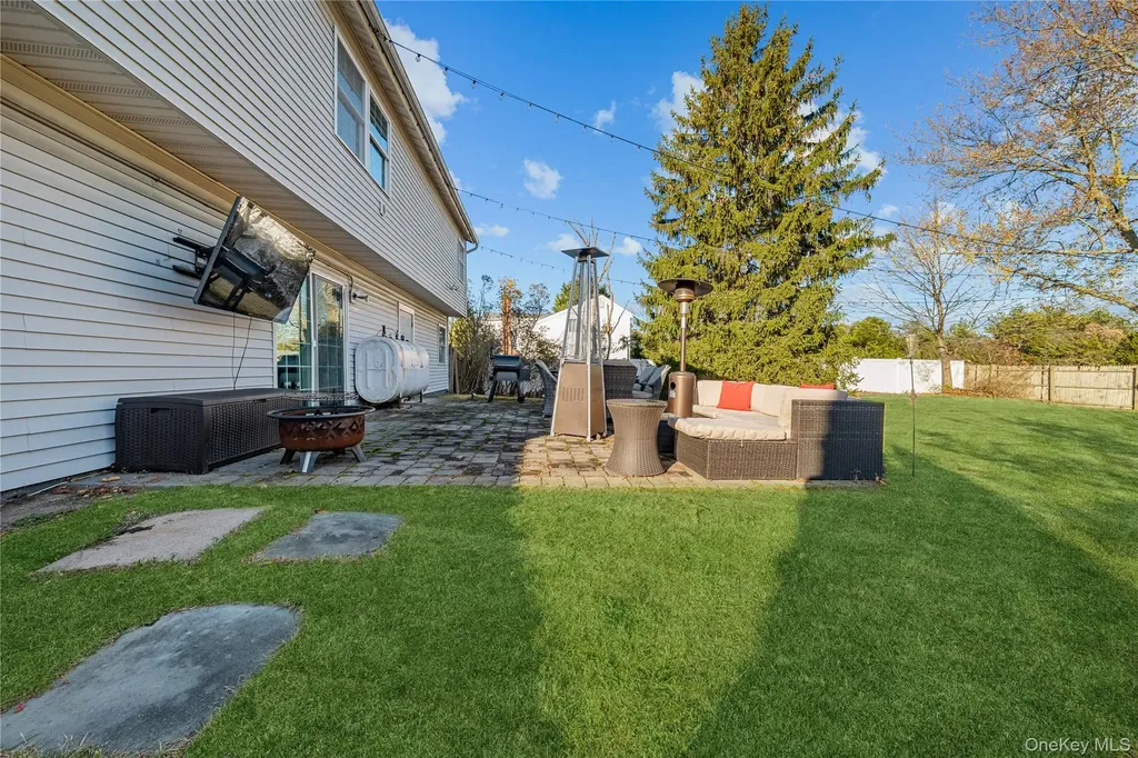 60 Mercury Avenue East Patchogue NY 11772