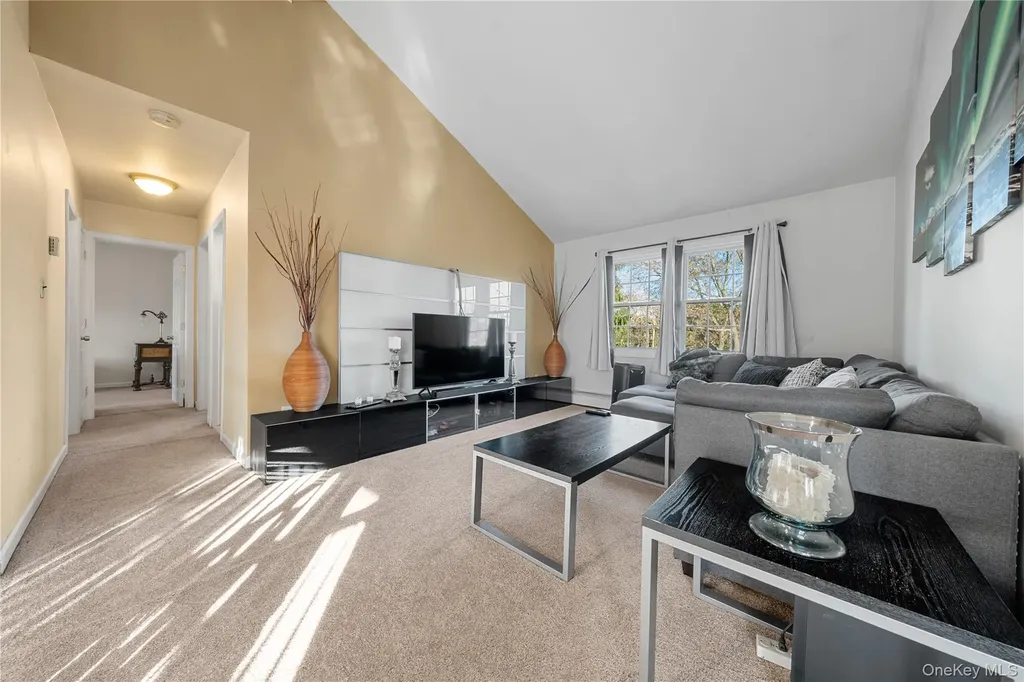60 Mercury Avenue East Patchogue NY 11772