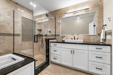 19 W Tiana Road Hampton Bays NY 11946