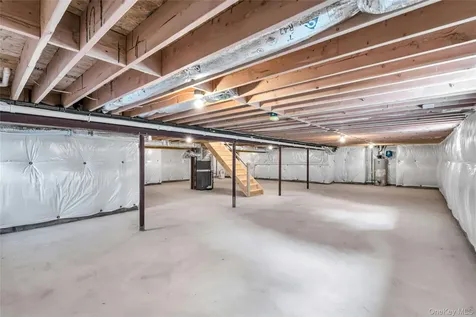 68 Caroline Street Bethpage NY 11714