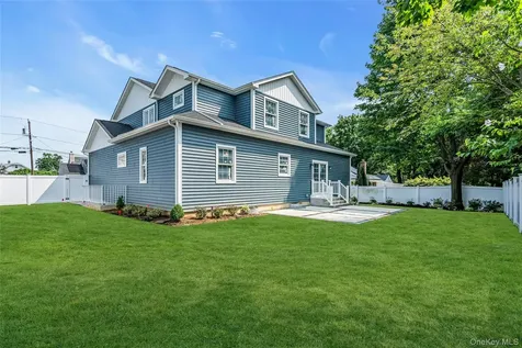 68 Caroline Street Bethpage NY 11714