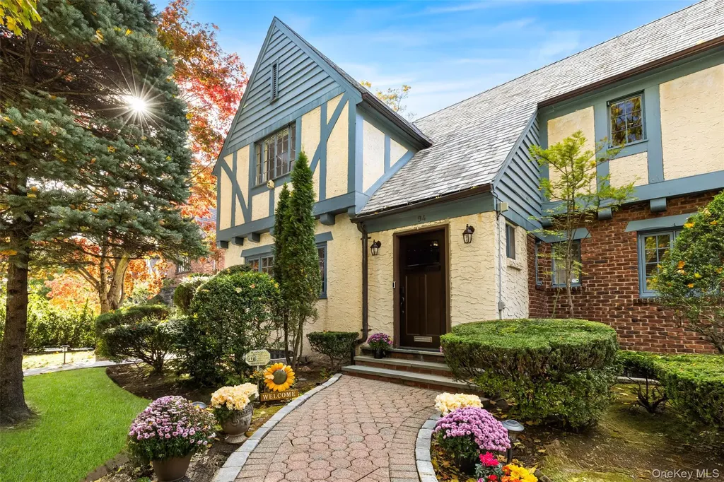94 Parkway E Mount Vernon NY 10552