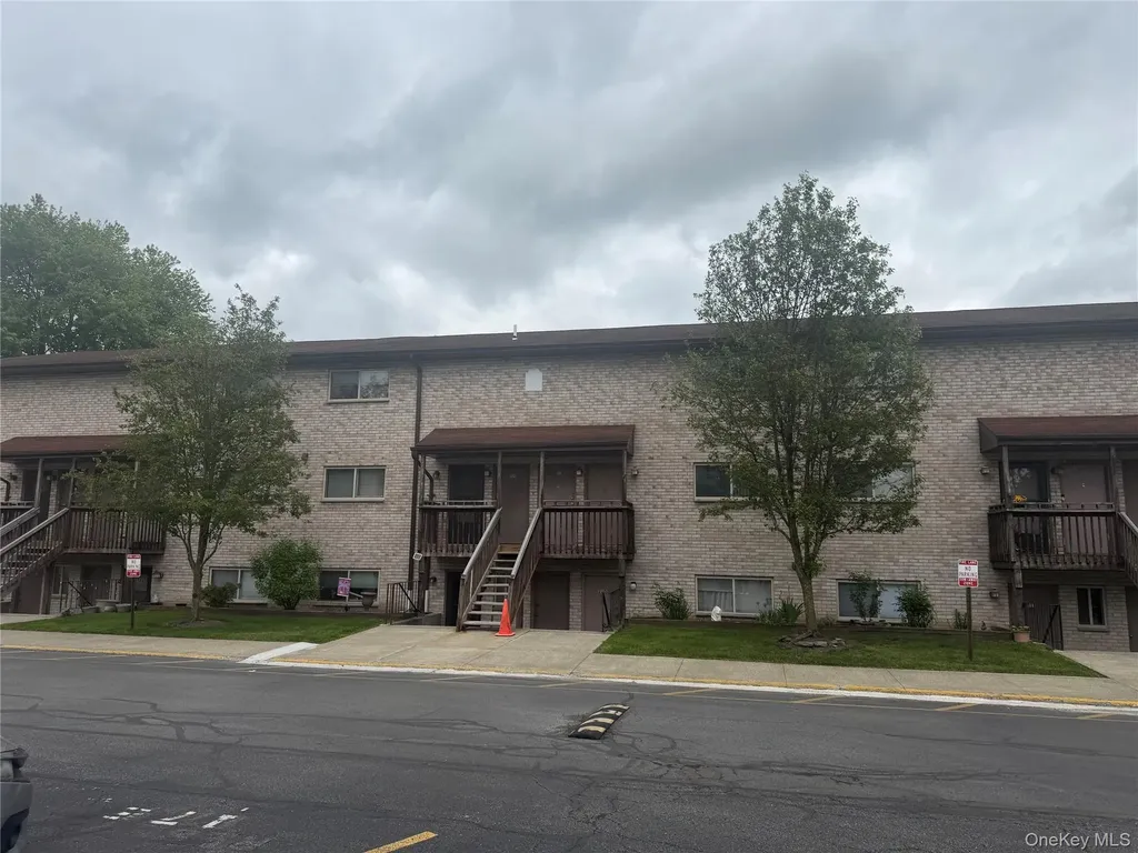 26 Cooper Road Poughkeepsie NY 12603
