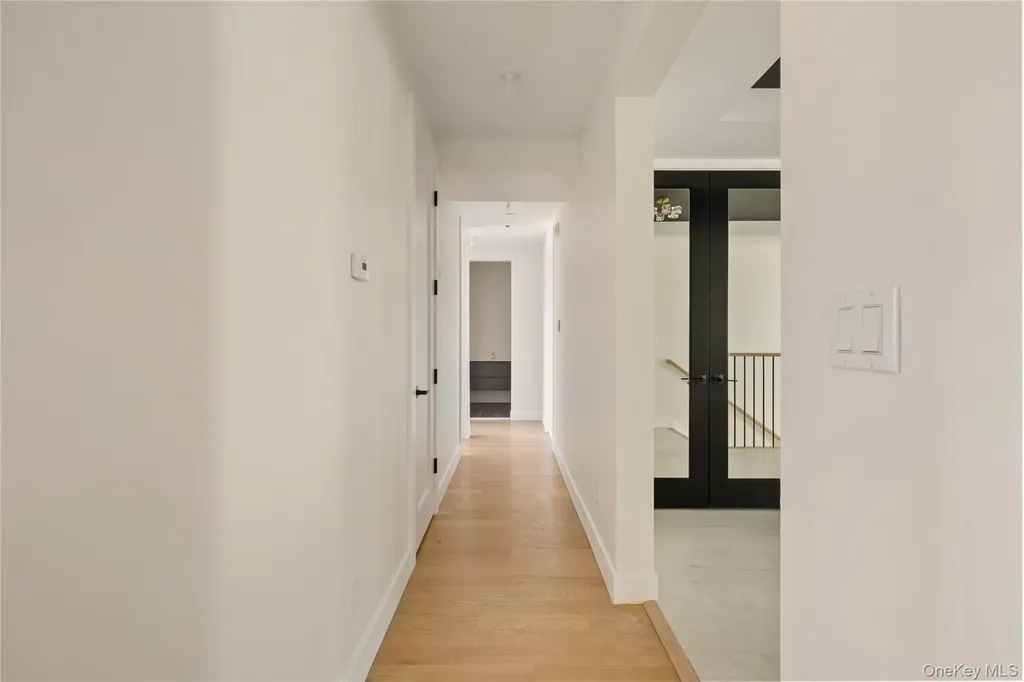 5 Valley Way Spring Valley NY 10977