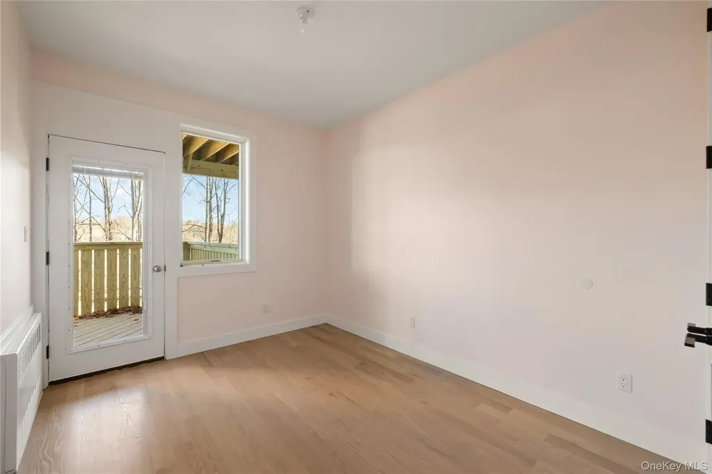 5 Valley Way Spring Valley NY 10977