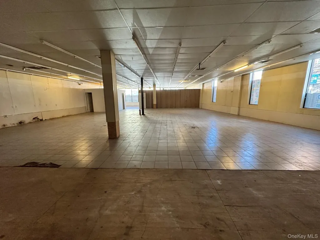 6918 Myrtle Avenue Ridgewood NY 11385