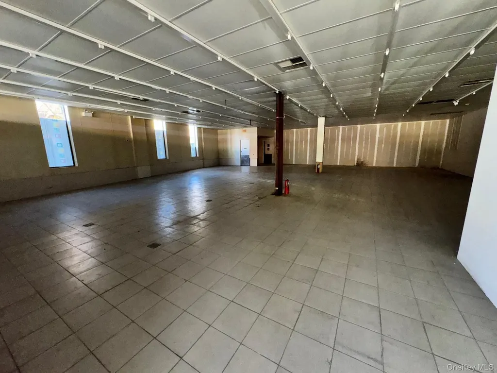 6918 Myrtle Avenue Ridgewood NY 11385