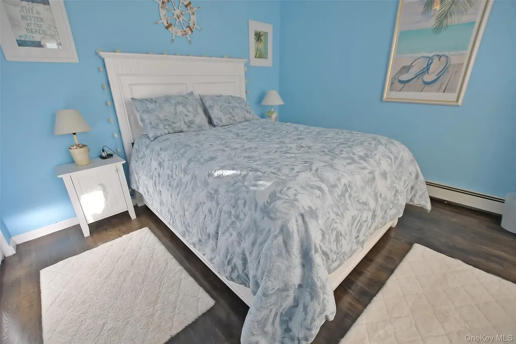 7 Maple Road Middle Island NY 11953