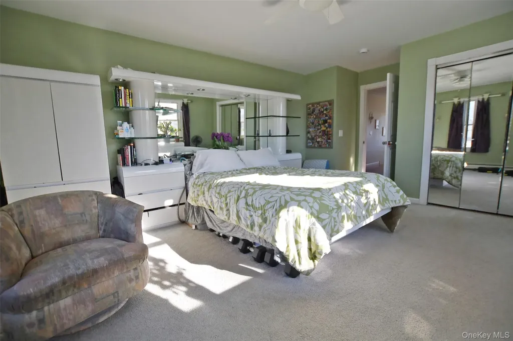 7 Maple Road Middle Island NY 11953