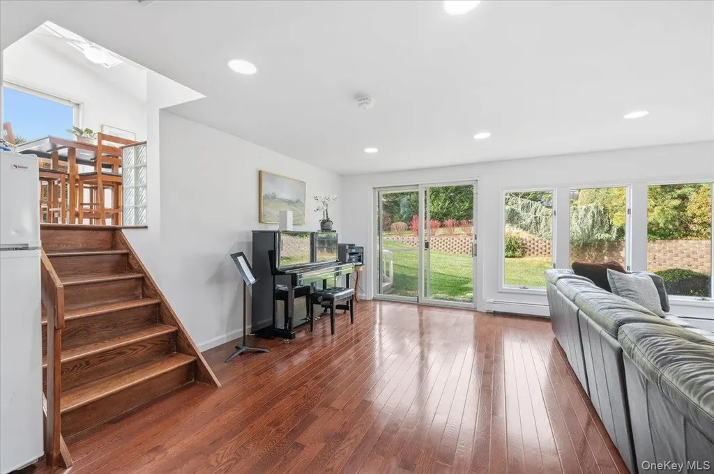 59 Hazelwood Drive Jericho NY 11753