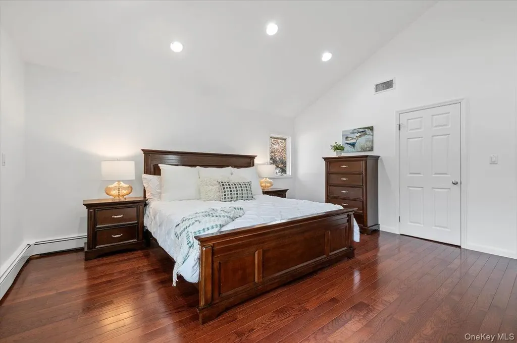 59 Hazelwood Drive Jericho NY 11753