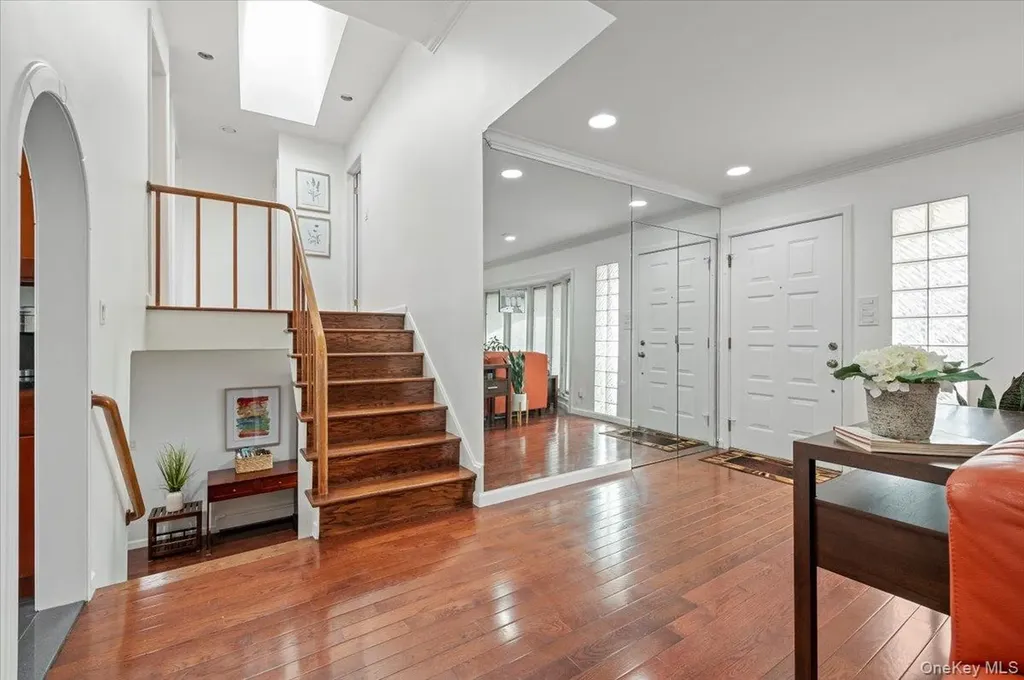 59 Hazelwood Drive Jericho NY 11753