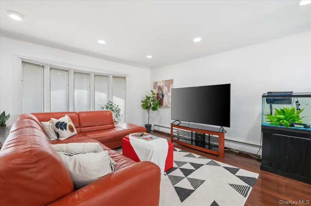 59 Hazelwood Drive Jericho NY 11753