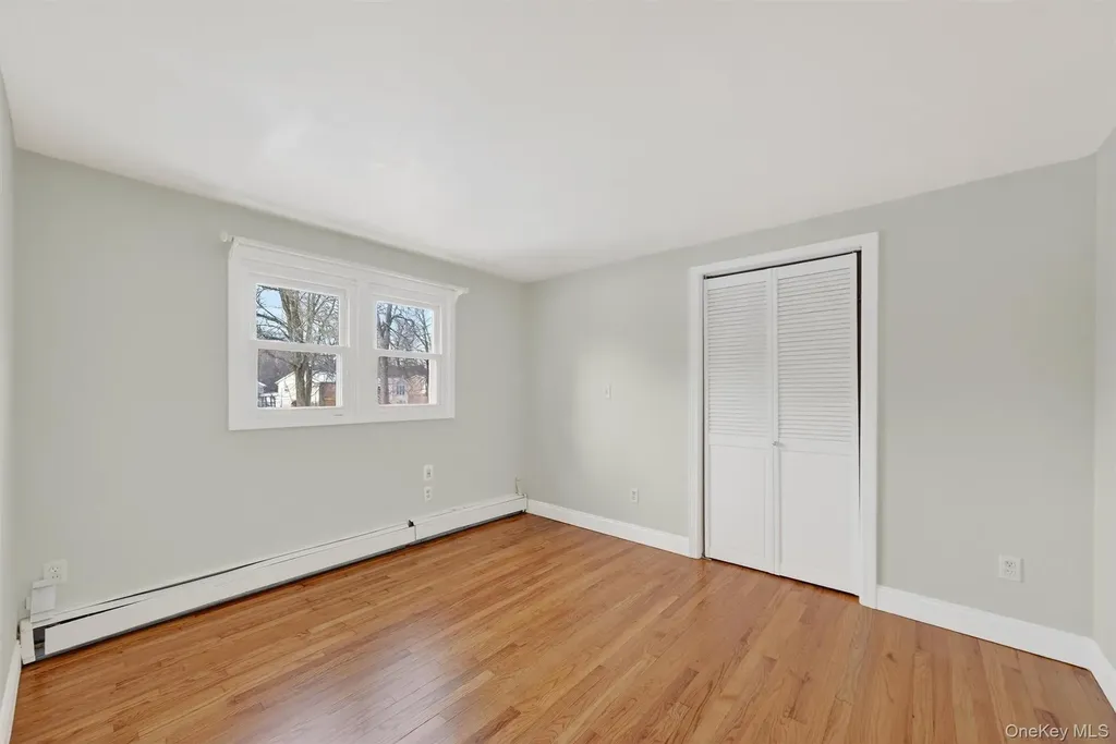 23 Bridle Path Newburgh NY 12550