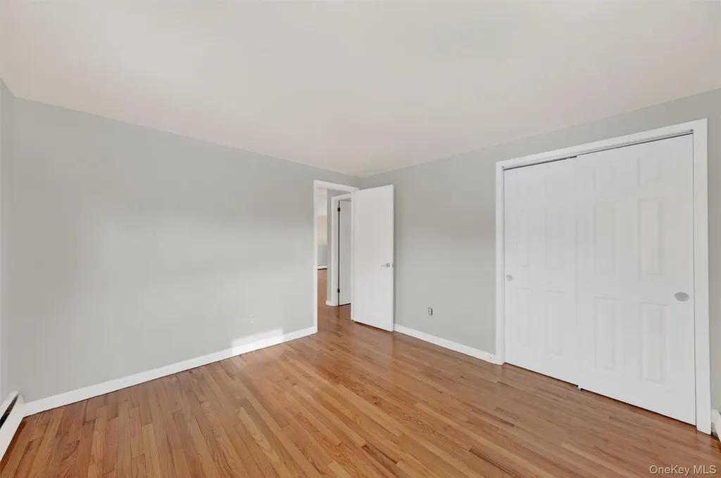 23 Bridle Path Newburgh NY 12550