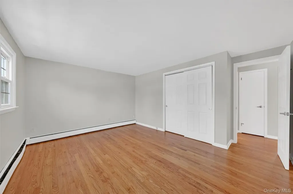 23 Bridle Path Newburgh NY 12550