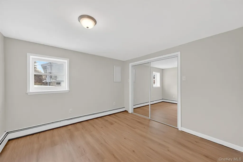 23 Bridle Path Newburgh NY 12550