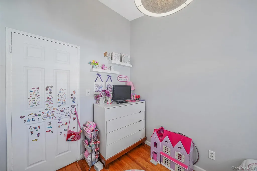 15 Penn Drive Smithtown NY 11787